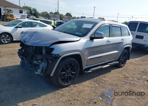2017 Jeep Grand Cherokee Altitude 4X4 from USA, damaged, VIN 1C4RJFAG5HC701856